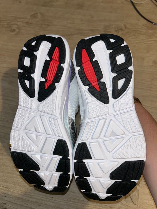 Маратонки Fila Amore