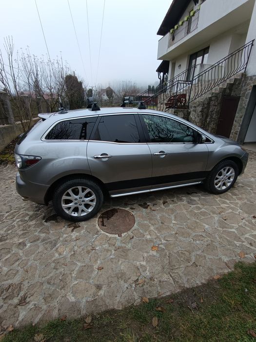 Vând Mazda cx7 4 x 4