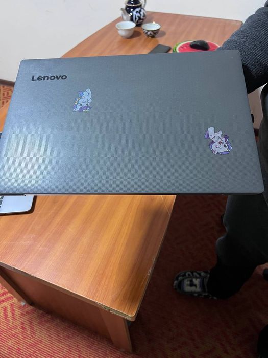 Lenovo notebook  sotiladi