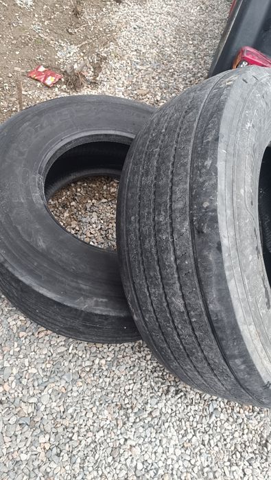 Шины передковые Bridgstoun 385/65/22.5