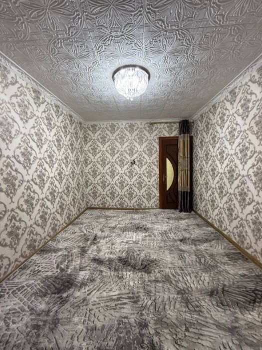 Продается 2х комнатная Октябрьская Карзинка