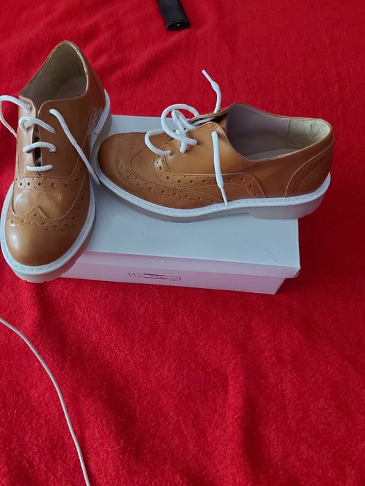 Pantofi dama cu șiret