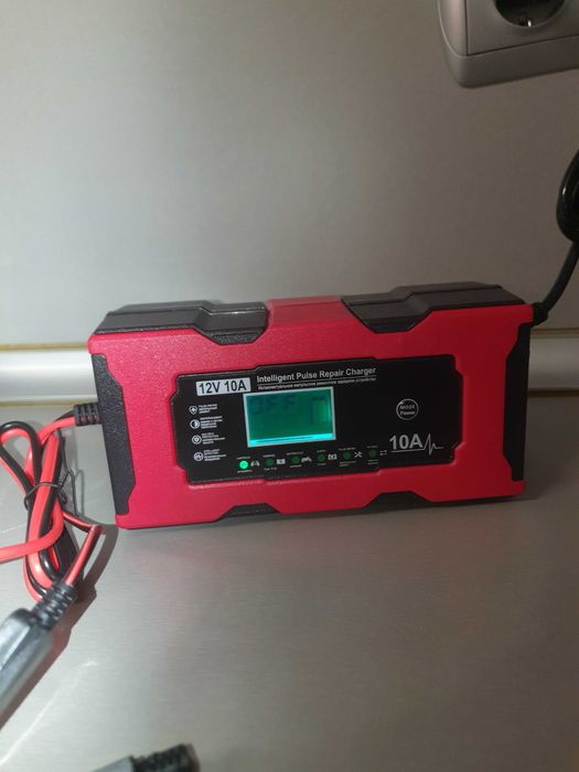 Зарядно устроиство за акумолатор