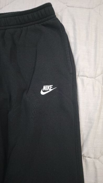 Pantaloni Nike Negri