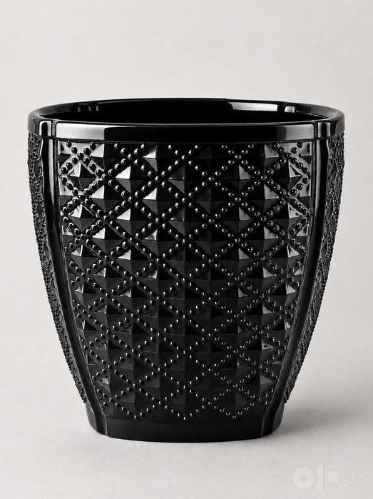 Plastik kashpo (gul tuvagi) ZUMRUD, 3D-faktura va vkladish (2-13 L)