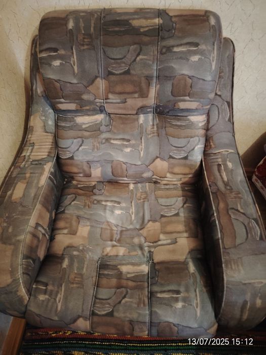 Фотьойли и табуретки