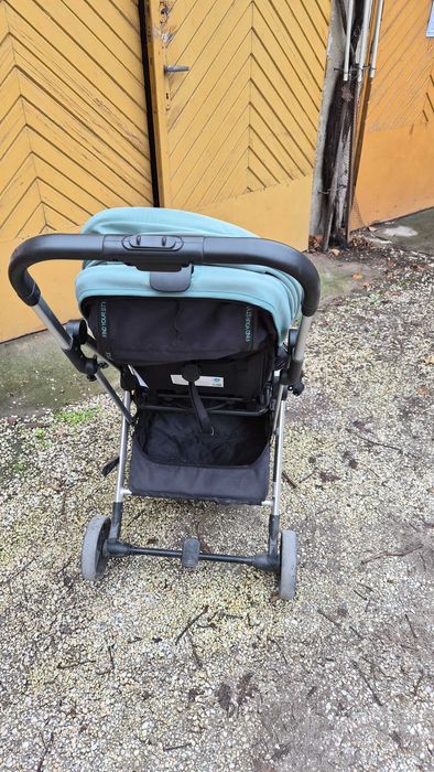 Лятна количка Chipolino - Twister, 360°, пастелно зелена