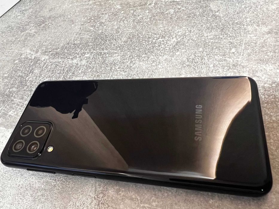 Vând Samsung Galaxy A22 4G impecabil