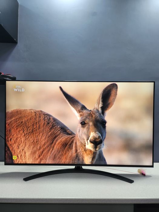 Продам б/у телевизор LG