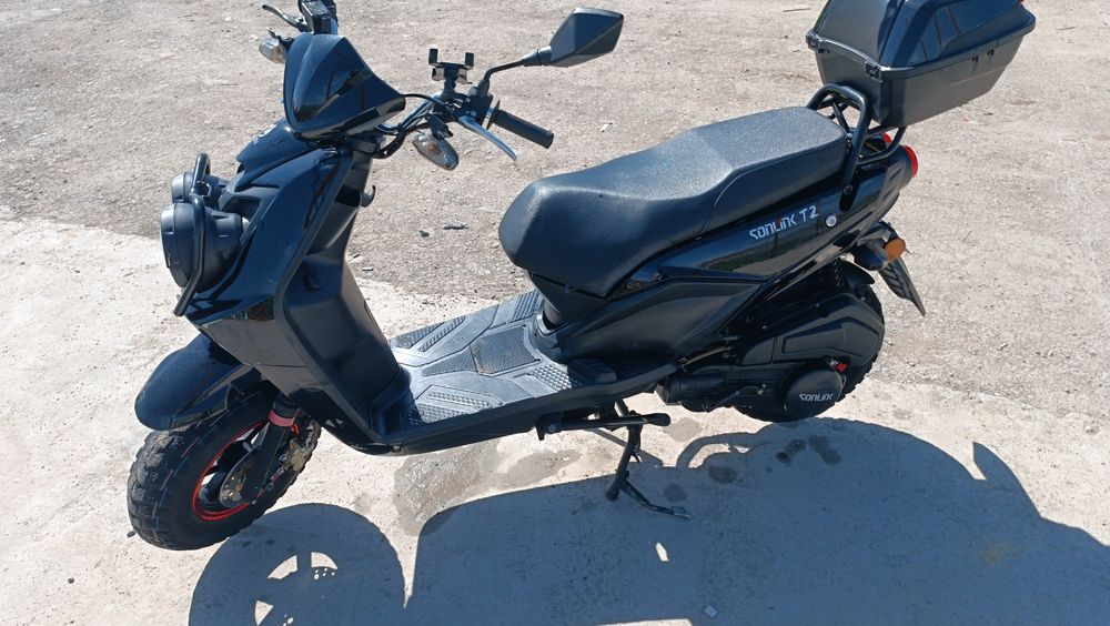 Скутер, мопед sonlink t2