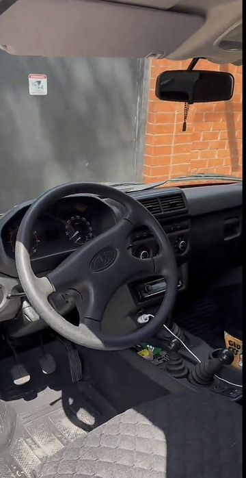 Нива урбан 2019 салон в зборе