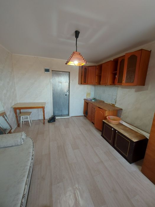 Срочно сдам комнату в общежитии