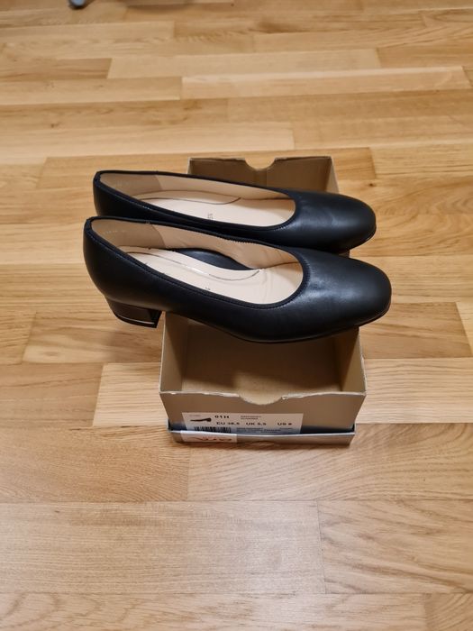 Pantofi femei, Ara, noi, marime 38.5 ( lungime talpa 24.5cm)