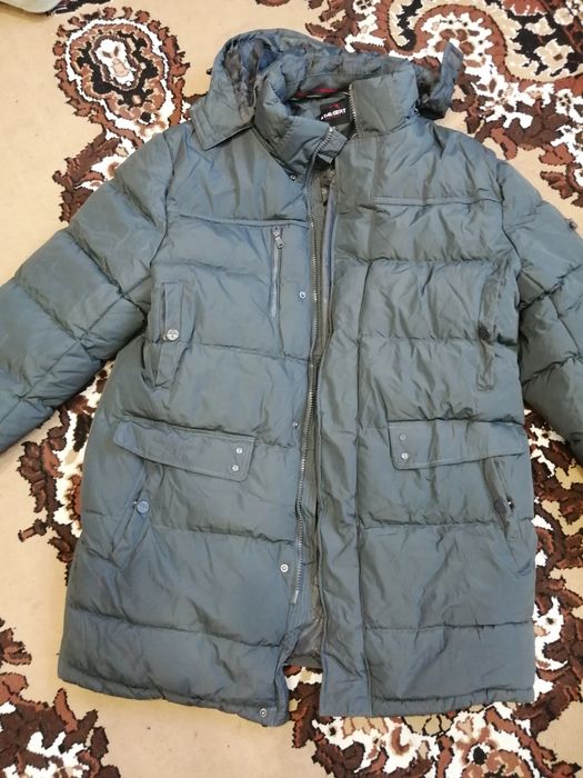 Продам зимнюю куртку