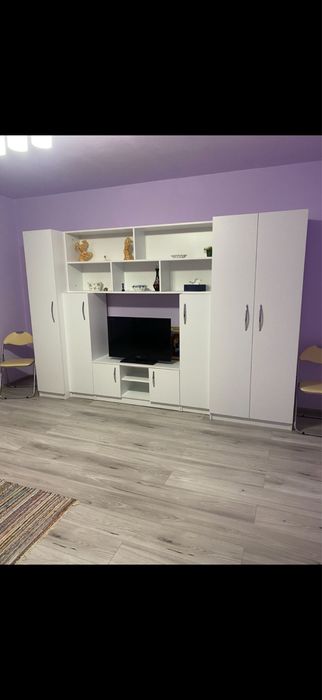 Inchiriez apartament 2 camere decomandat