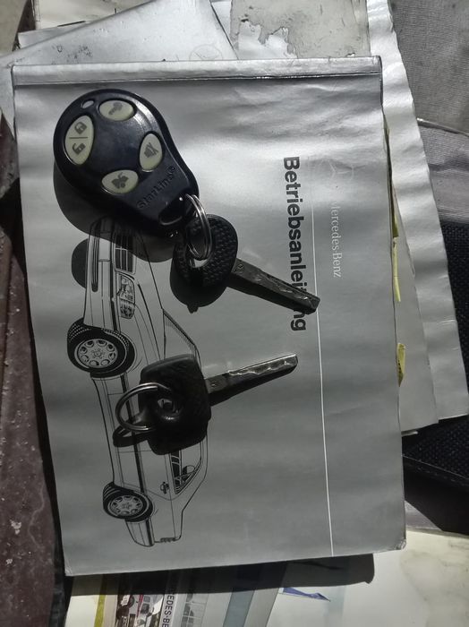 Продам машину Мерседес