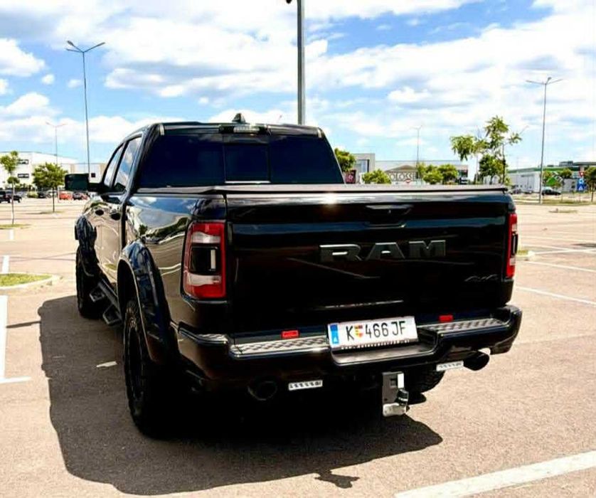 *Dodge Ram 1500-Limited Night Edition*5,7Hemi+GPL*