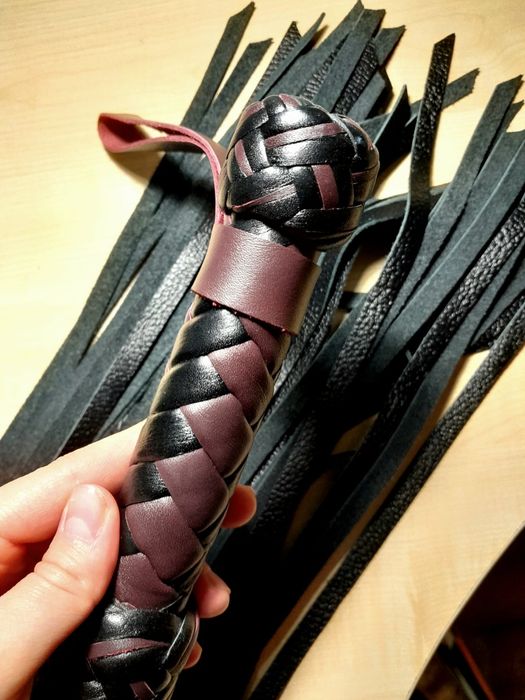 Продам плетку многохвостку