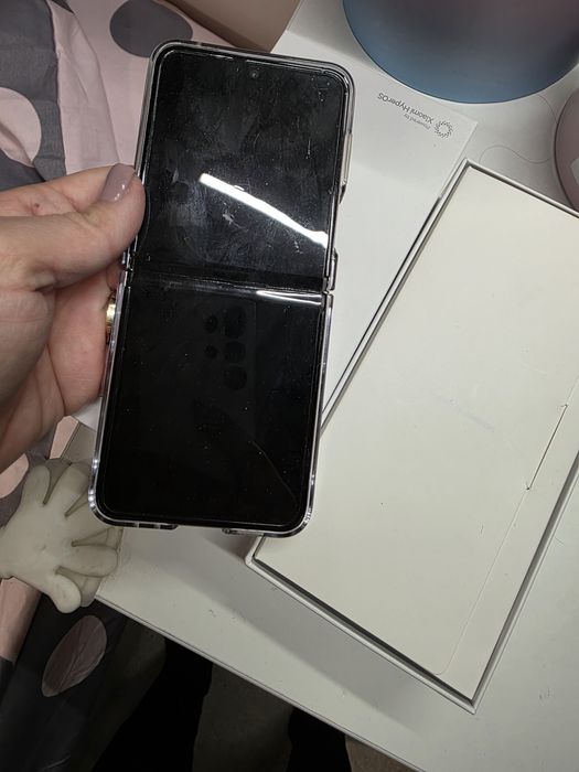 Samsung galaxy zet flip 5