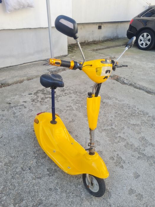 Trotineta electrica/Mini scuter electric