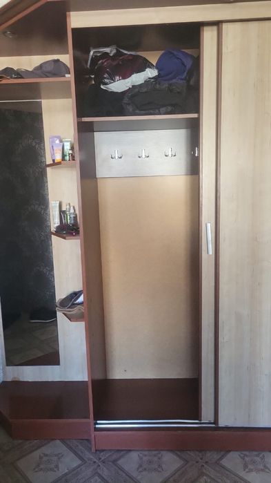 Продам мебель для прихожей