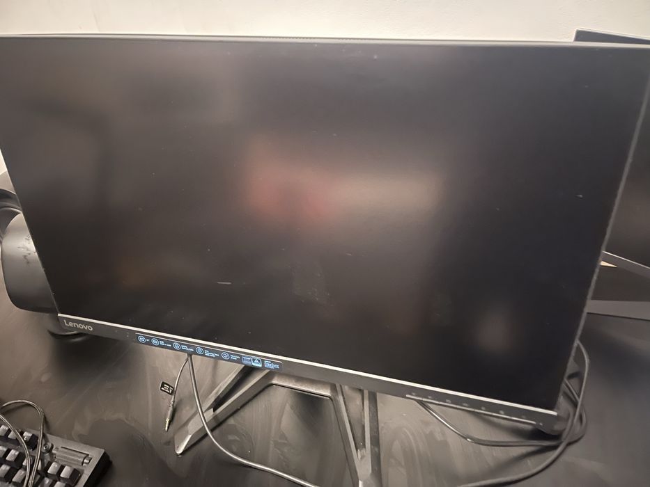 Monitor Lenovo 165 hz - G27q-30