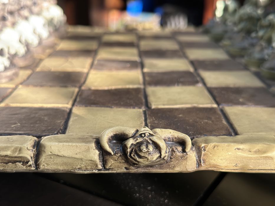 Эксклюзивные монстро-шахматы