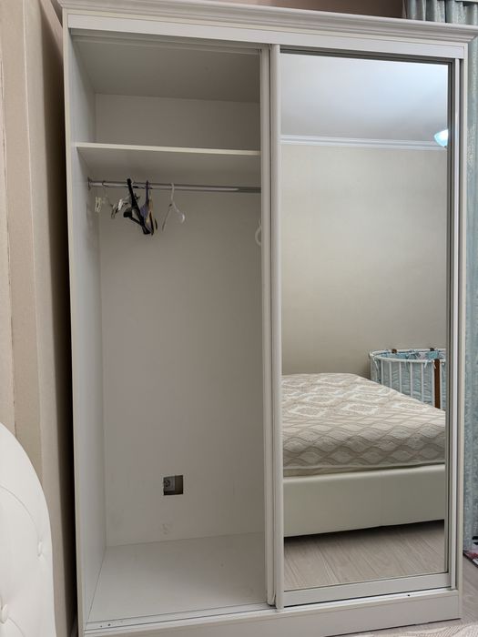 Продам шкаф купе