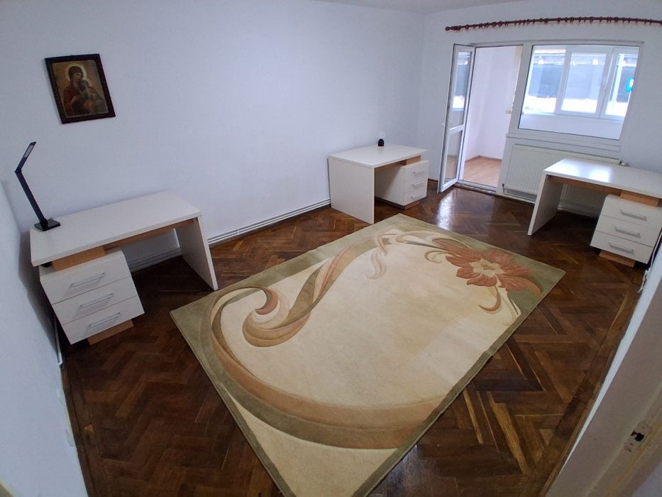 chirie apartament, pret negociabil