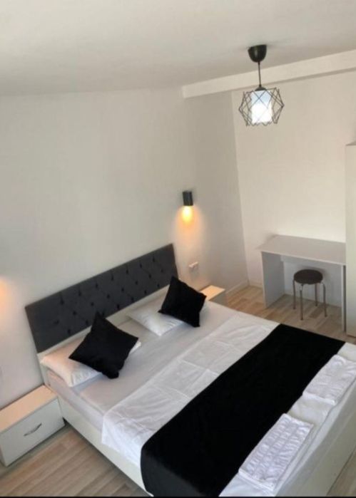 Inchiriez camere in vila bdul Mamaia  utilitati incluse