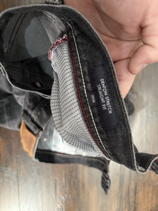 Blugi Tommy Hilfiger