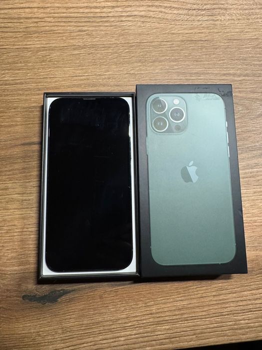 iPhone 13 Pro Max Alpine Green