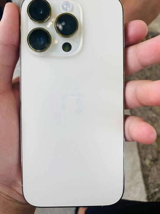 Iphone14pro sotiladi siroshna