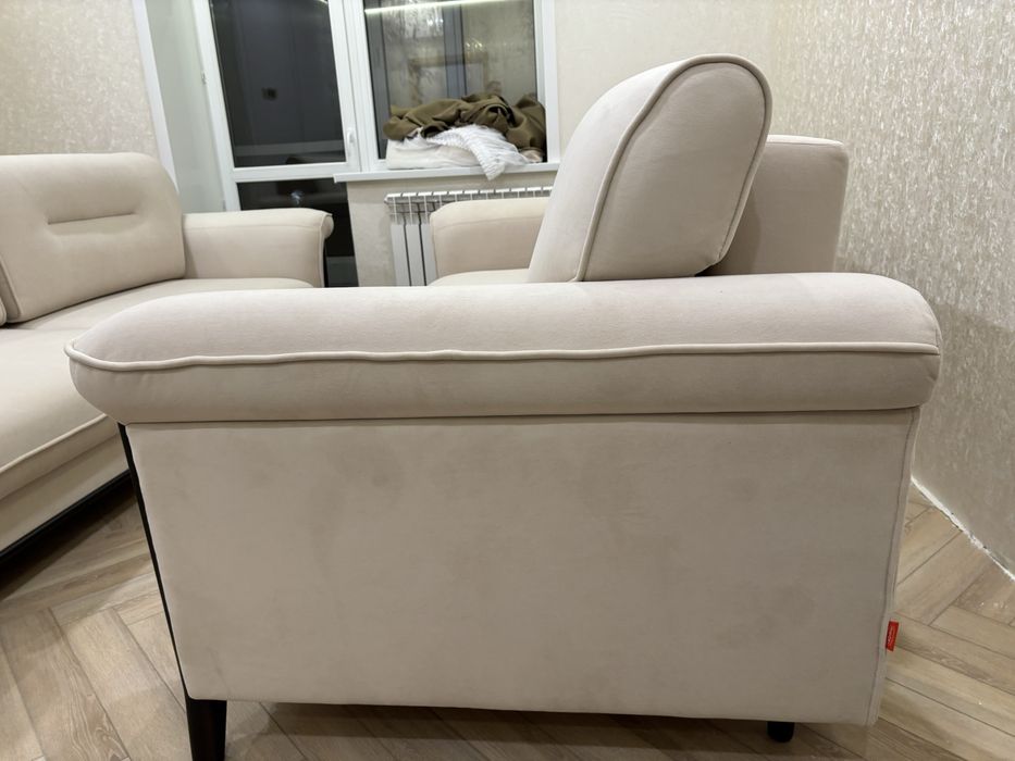 Продам новый диван