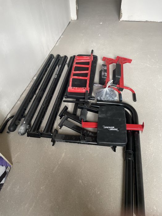 Турник 6 в 1 в нормальном состоянии