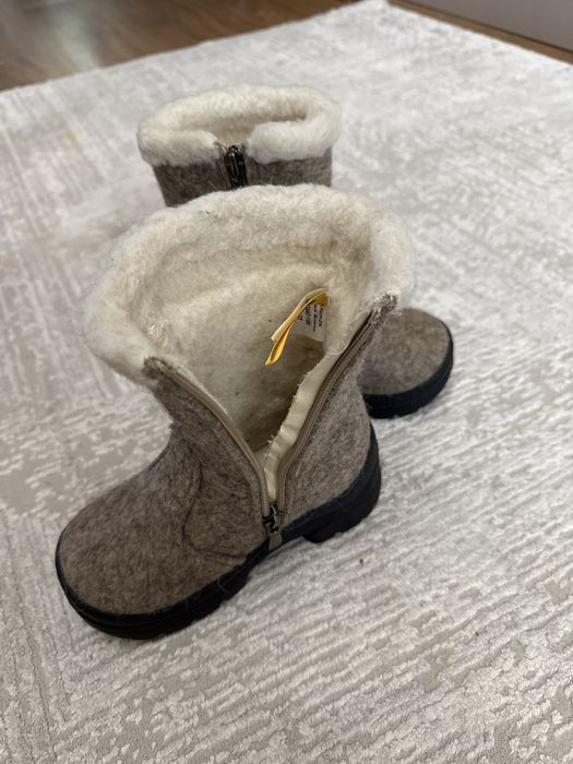 Продаю валенки детские
