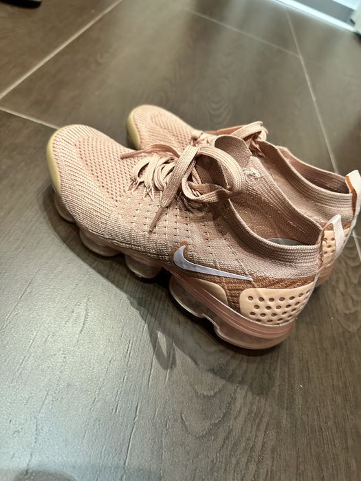 Дамски обувки Nike vapormax