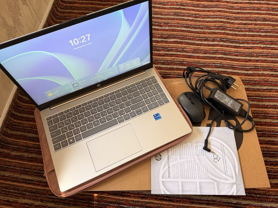 Продам ноутбук hp i7 в отличном состоянии