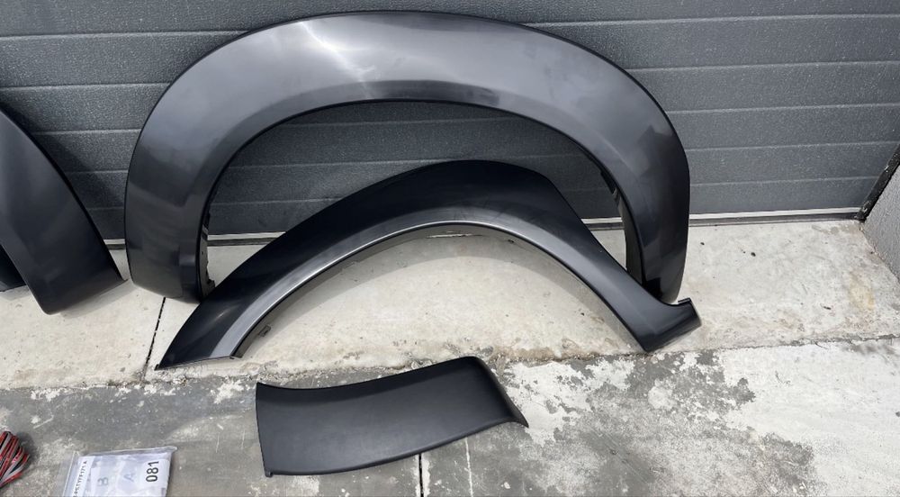 Overfendere toyita hilux 2005-2015