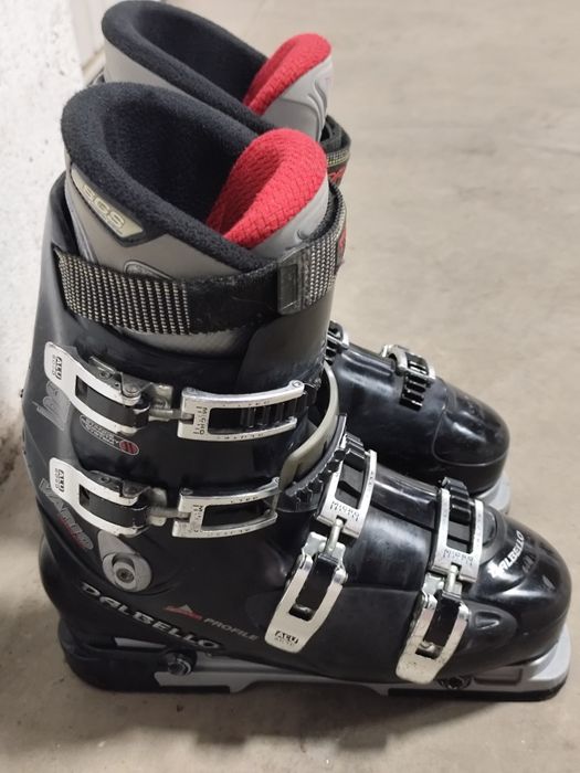 Продавам ски  ATOMIC ски обувки ROSSIGNOL SALTO   - DALBELLOO