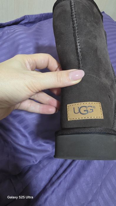 Vând ugg-uri modelul clasic