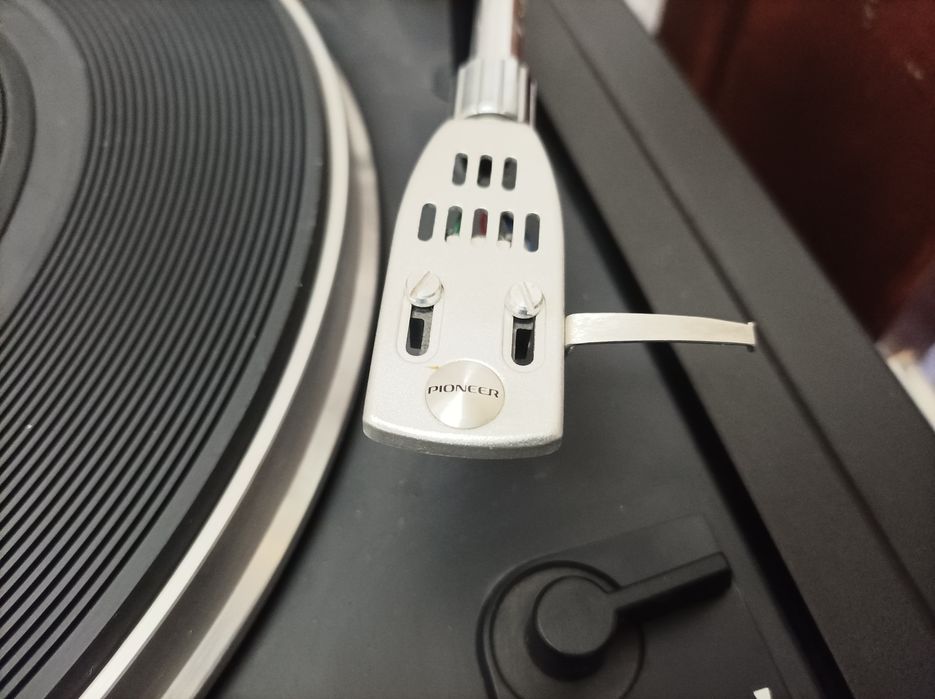 Продам Pioneer kh-5577 проигрыватель