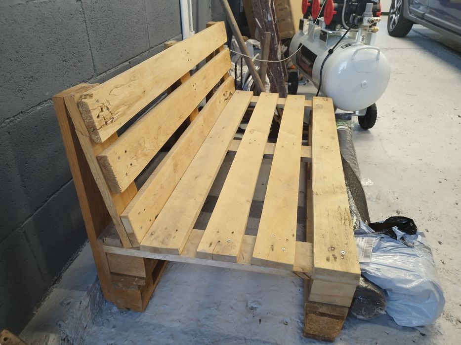 Мебели от палети