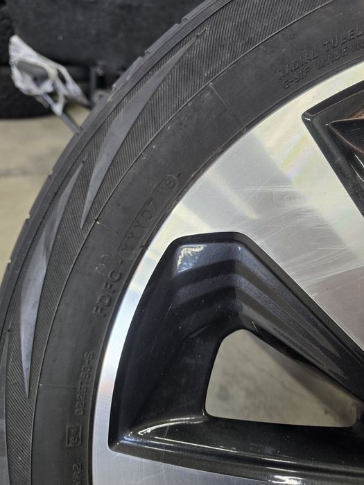 1 Брой Гума 225/60/17 Yokohama 6mm