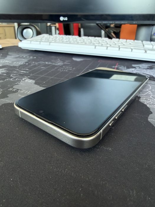 Iphone 15 pro max 256GB 82 %