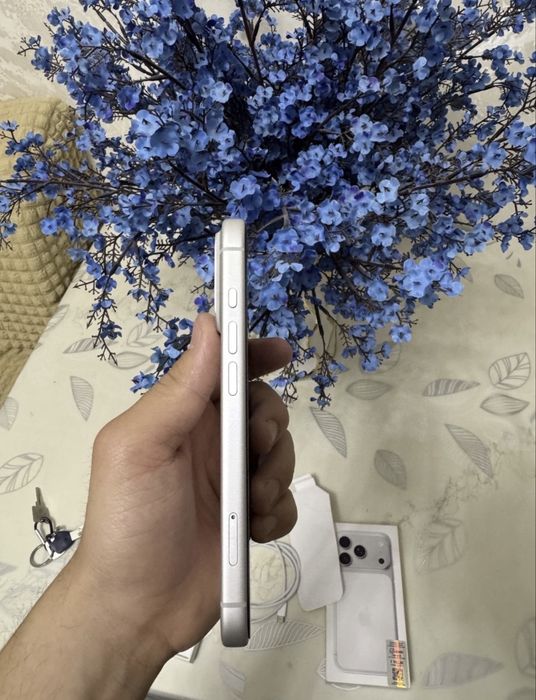 Iphone 17 Pro 256 GB Silver Sim+Esim почти новый идеал айфон
