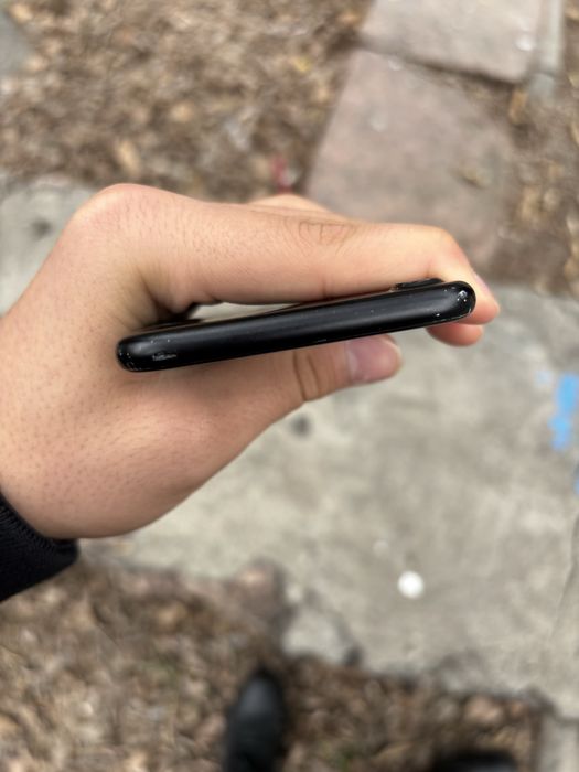 Айфон 7 на забчасти