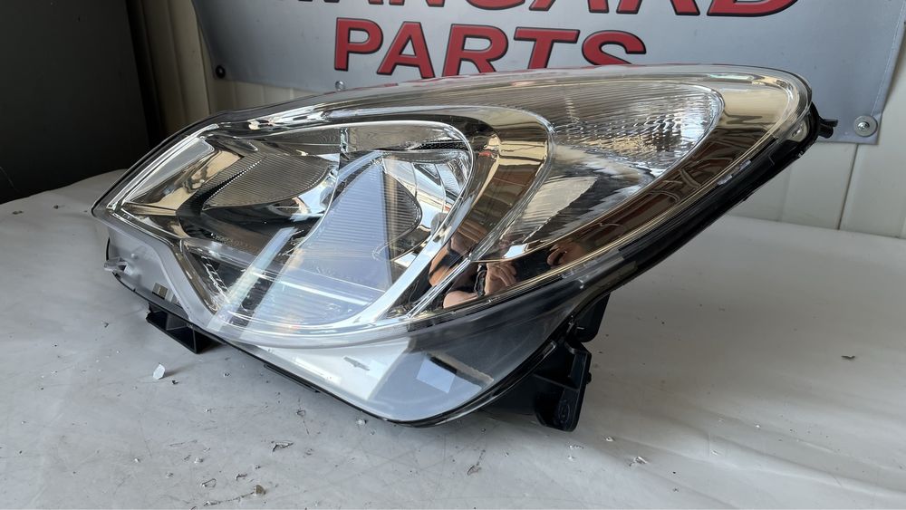 Ляв фар Opel Corsa D 2006-2015