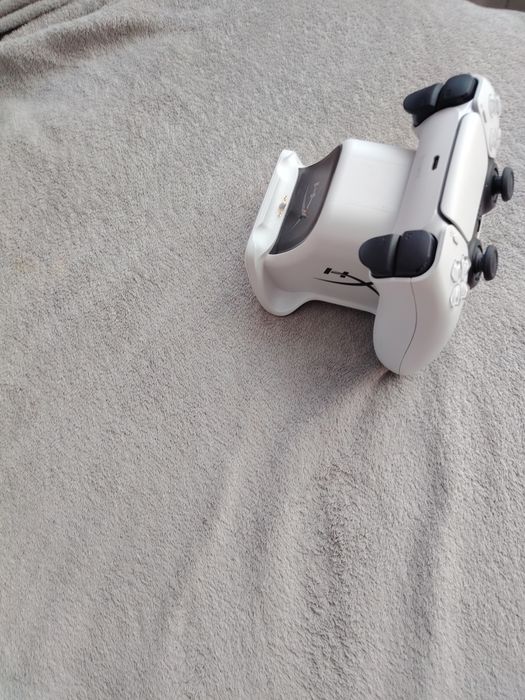 Controller ps5 original Sony dualsense  ( maneta ps5 )+ dock incarcare