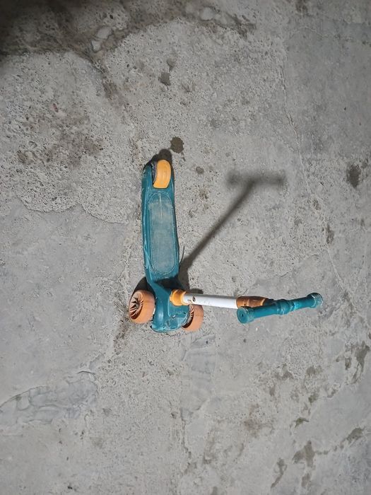 Продается самокат детский